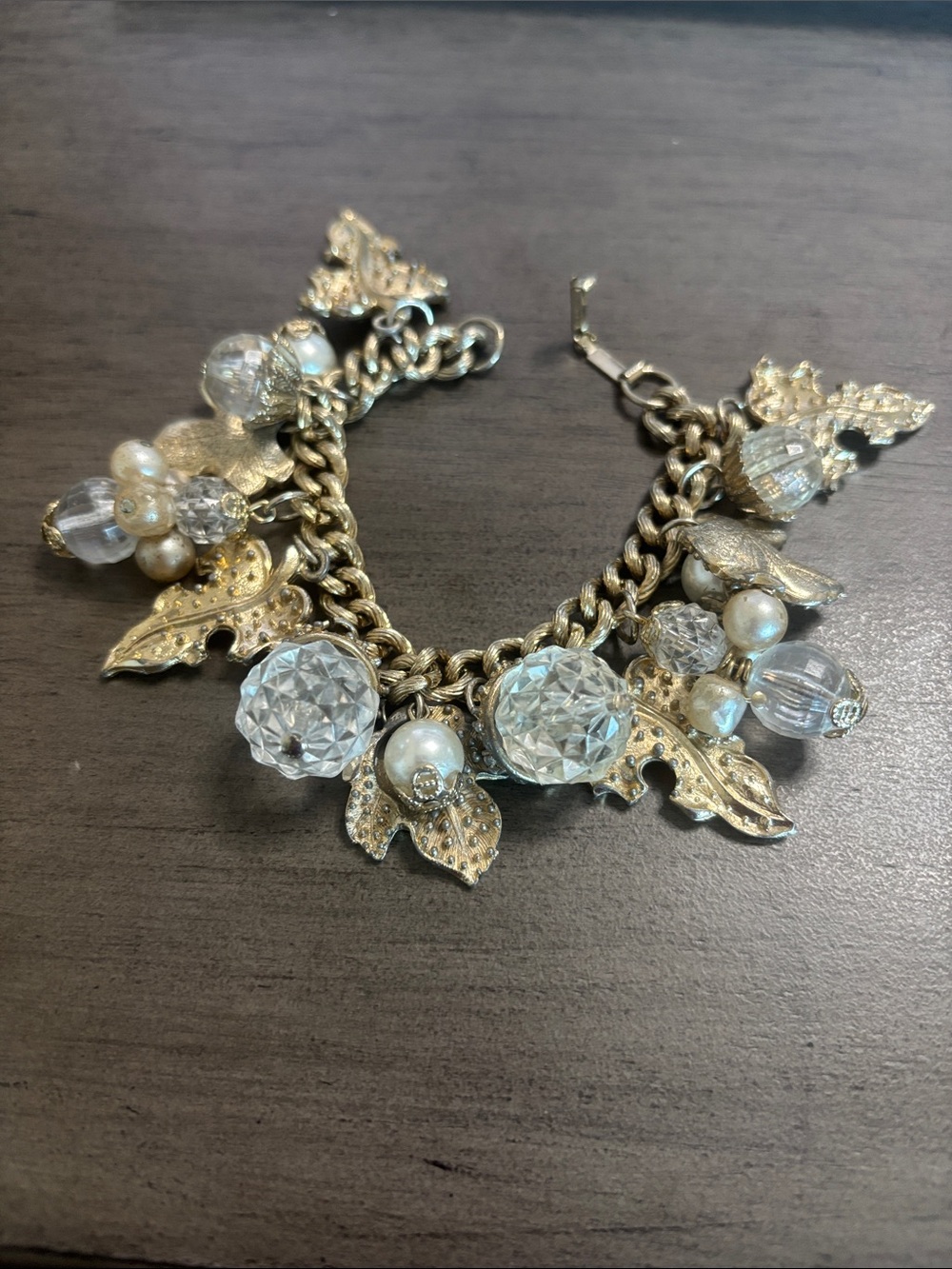 Acorn dangle charm bracelet vintage